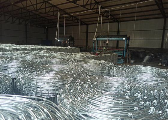 Square Hole Field Wire Fence Line Wire Diameter 2.5mm Horse Field Fence