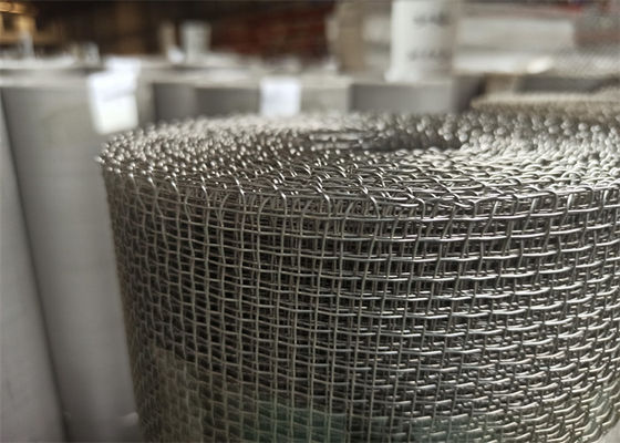Hot Dipped Galvanized Iron Wire Mesh Woven 0.05-1.8mm Dia For Industries