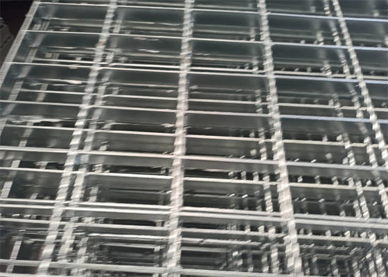 Welded Steel Bar Grating Anti Slip Steel Stair Treads High Strength