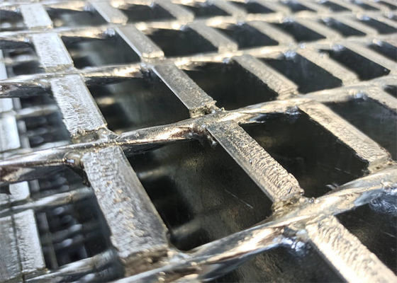 Safety Durable Heavy Duty Steel Grating Lightweight Anti Corrosion