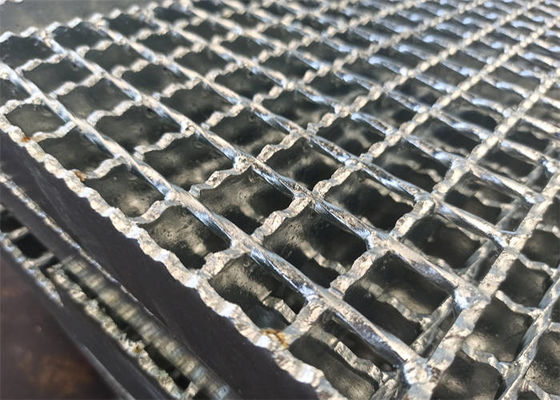 Safety Durable Heavy Duty Steel Grating Lightweight Anti Corrosion