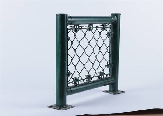 Αλυσίδα σύνδεση Wire Mesh φράχτης Ανθεκτικό στη διάβρωση συν Razor Wire Mesh φράχτης