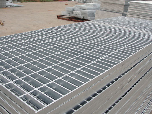 Ζεστό βάψιμο Ζυγισμένο Σιδηροδίσκιο 32x4mm 30x100mm Αποχέτευση Ζυγισμένο Δίσκιο